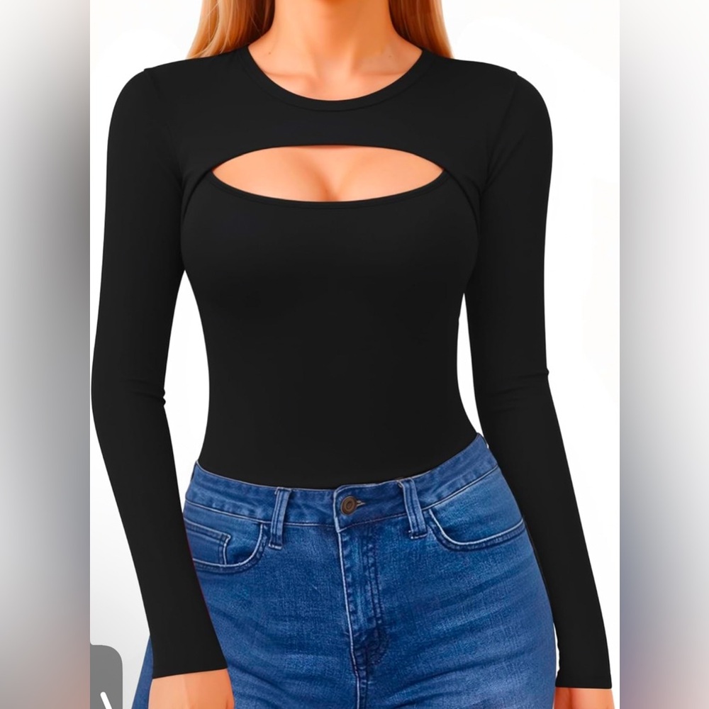 Cut out Long sleeve Top